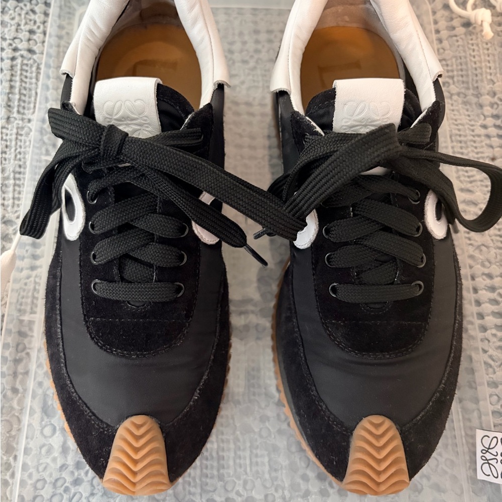 Loewe Flow Runners Black & White women’s sneakers size 37 - Picture 8 of 12